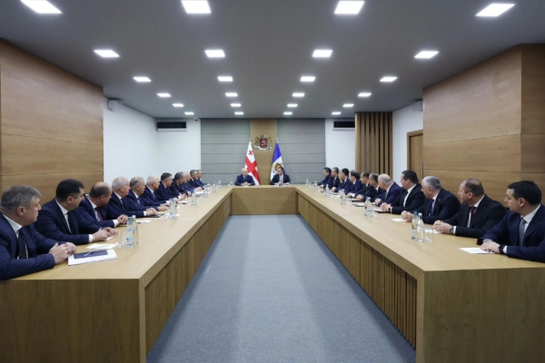 სულხან თამაზაშვილმა დაცვის პოლიციის დეპარტამენტის ხელმძღვანელ პირებთან სამუშაო შეხვედრა გამართა