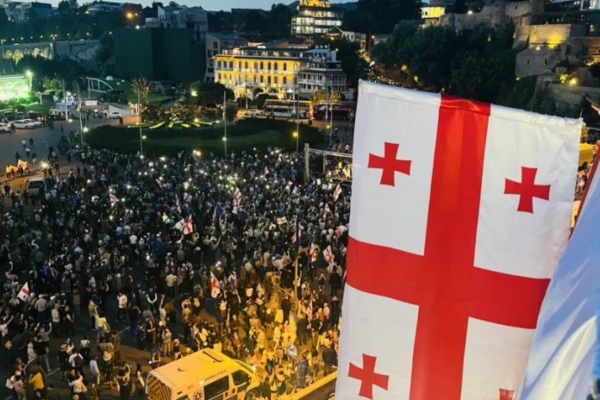 აქცია ლოზუნგით 