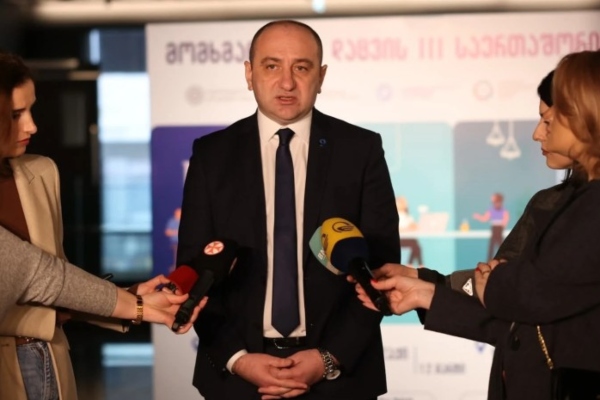 პირველივე დღეს, ekalata.gov.ge-ზე შემოსული ადამიანებს რაოდენობამ 20 000-ს გადააჭარბა - ირაკლი ლექვინაძე