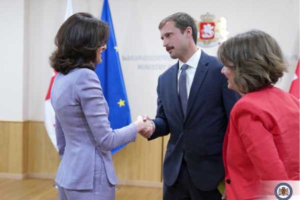 საგარეო საქმეთა მინისტრი, მაკა ბოჭორიშვილი ამერიკის შეერთებული შტატების სახელმწიფო დეპარტამენტის უფროს მრჩეველს შეხვდა