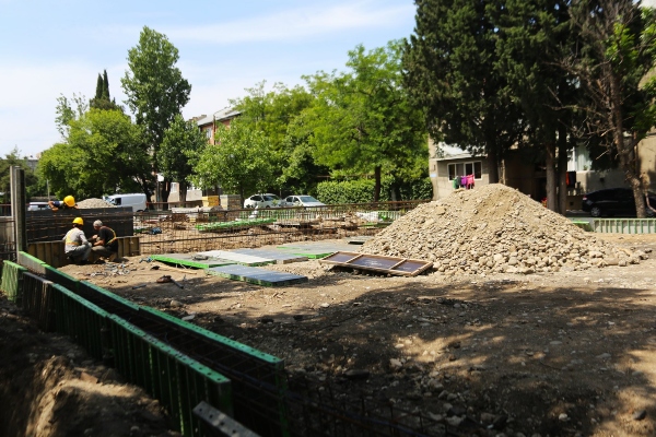 აფრიკის დასახლებას ორი ახალი სტადიონი შეემატა