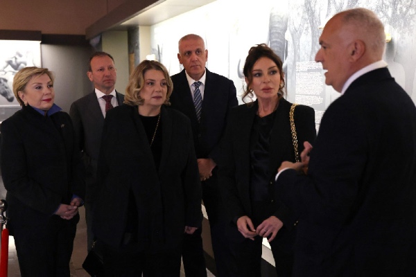 აზერბაიჯანის რესპუბლიკის პრეზიდენტის მეუღლე მეჰრიბან ალიევა საქართველოს ეროვნულ მუზეუმს ეწვია