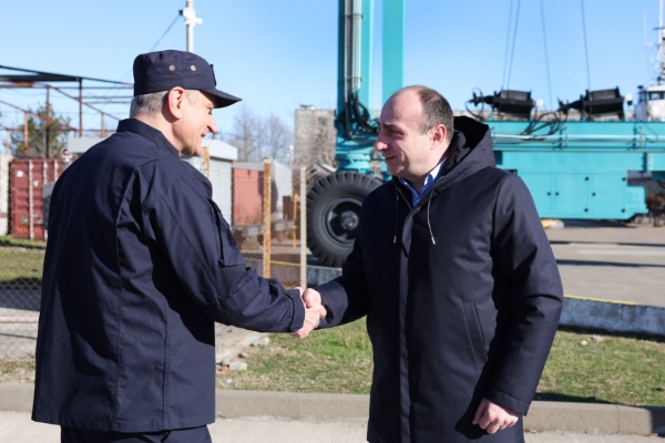 გეკა გელაძემ აჭარაში, უწყების სხვადასხვა დანაყოფისა და სტრუქტურული ერთეულების თანამშრომლებს ახალი წელი მიულოცა