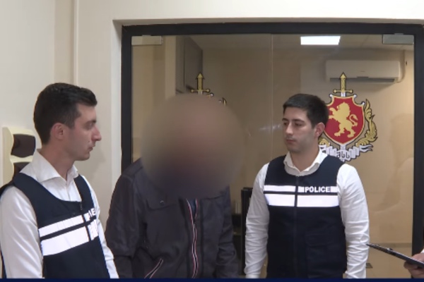 მცხეთა-მთიანეთის პოლიციამ ყაჩაღობის ფაქტი ცხელ კვალზე გახსნა, დაკავებულია 2 პირი