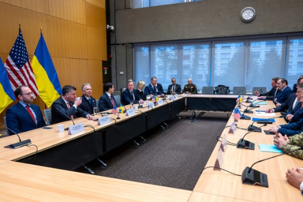 უკრაინა აშშ-ის სამშვიდობო გეგმას დათანხმდა, დარჩენილია მცირე დეტალები - CBS