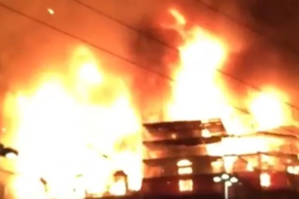 შვეიცარიის სათხილამურო კურორტზე აფეთქების შედეგად დაღუპულთა რიცხვი 40-მდე გაიზარდა