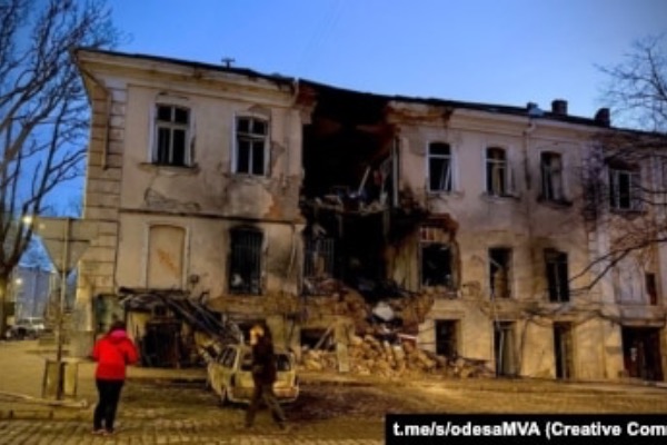 რუსეთის ჯარებმა დრონებით ოდესას და ლვოვს დაარტყეს