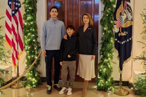 აშშ-ის პრეზიდენტის ადმინისტრაციის მიწვევით, თამარ ტალიაშვილი თეთრი სახლის საშობაო-სადღესასწაულო ტურს ეწვია