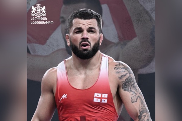 გივი მაჭარაშვილი თავისუფალ ჭიდაობაში ტირანაში მიმდინარე ევროპის ჩემპიონატის ბრინჯაოს პრიზიორია
